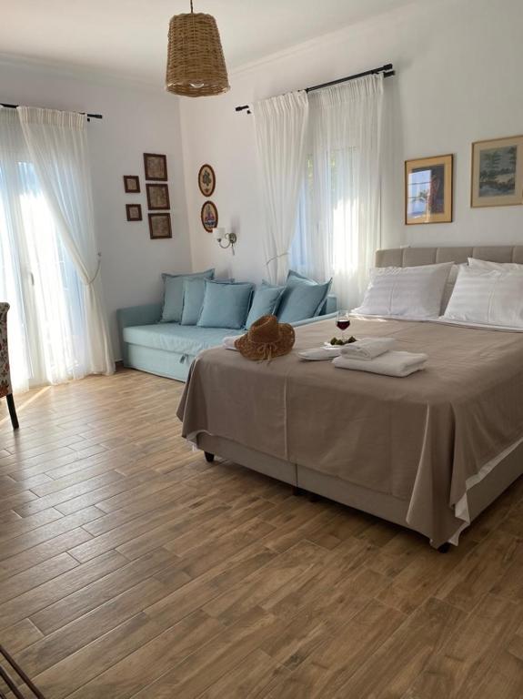 Łóżko lub łóżka w pokoju w obiekcie Reginas Apartments