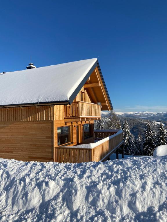 Almchalet Hüttenzauber v zimě