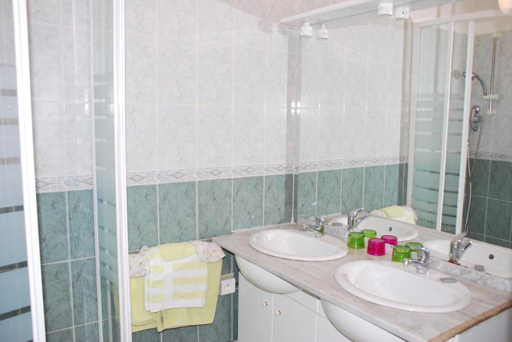 Chambres d'Hôtes Le Clos Ambels - Camera Familiare Con Bagno Privato