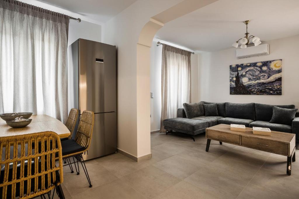 A seating area at Serenity Home