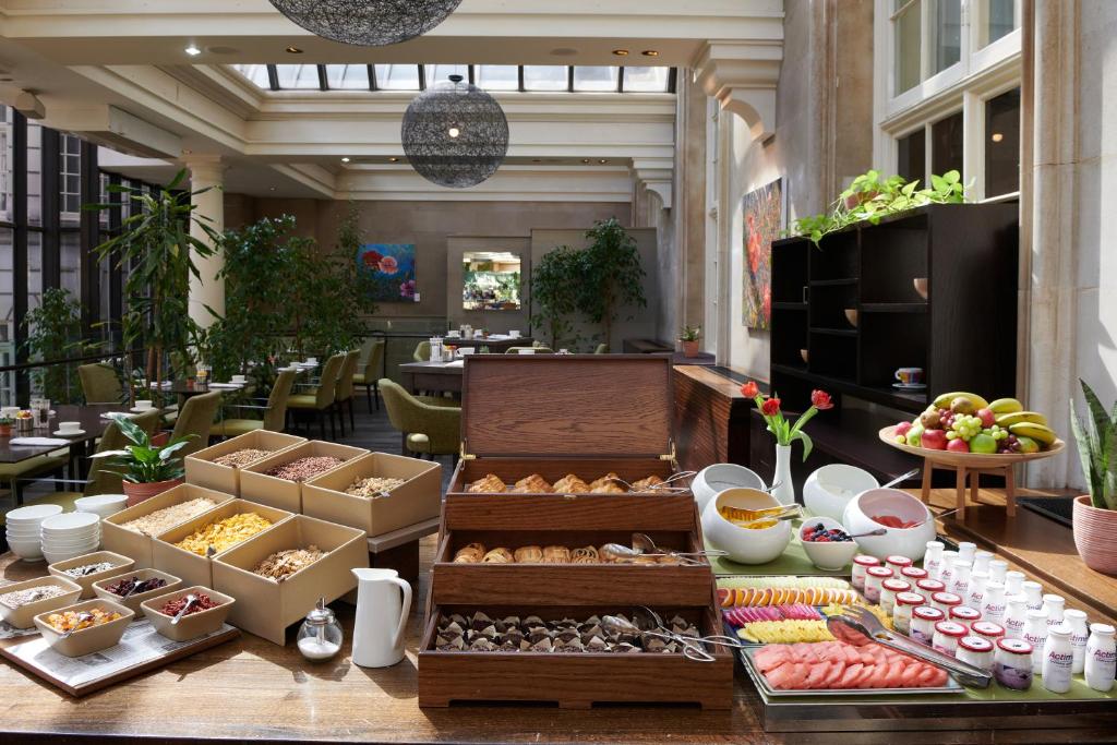 The Dilly - Resim 18