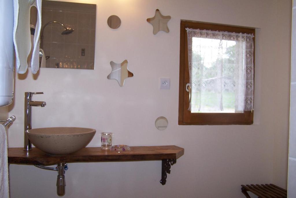 Chambre d'Hôtes Le Moulin d'Encor - Double Room With Private Bathroom