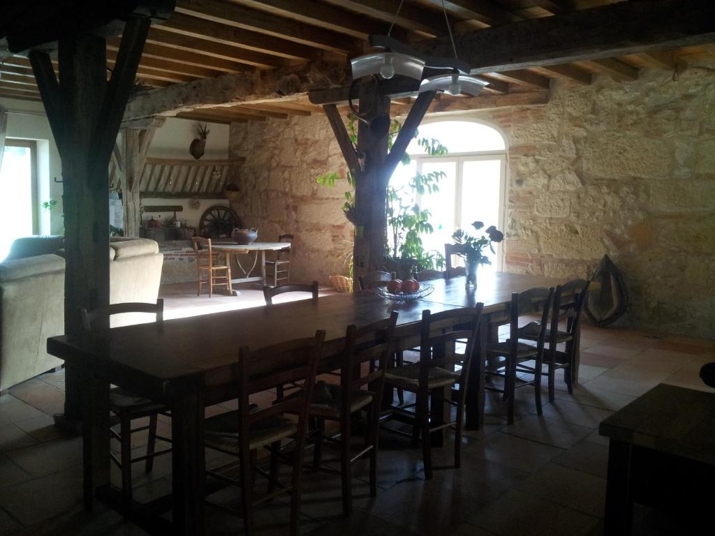 Posezení v ubytování Chambre d'Hôtes Le Moulin d'Encor