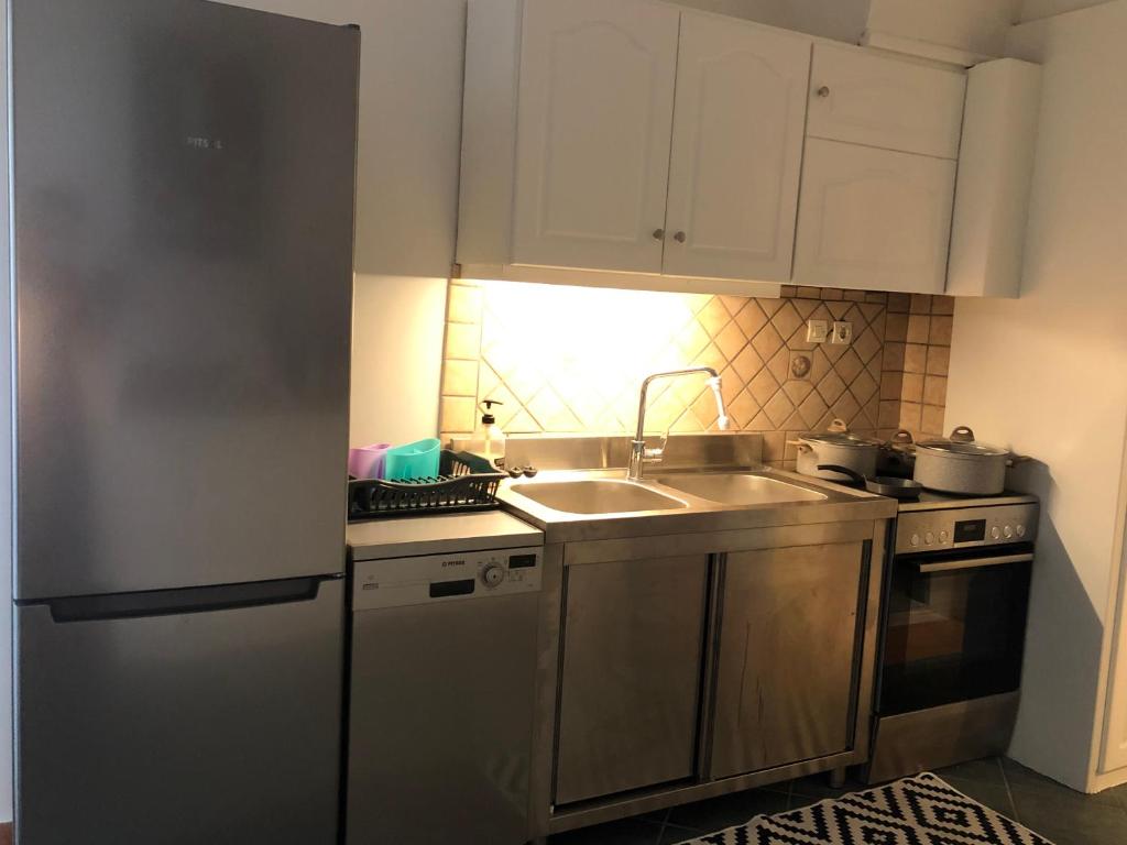 Denise Beach Hotel - 11