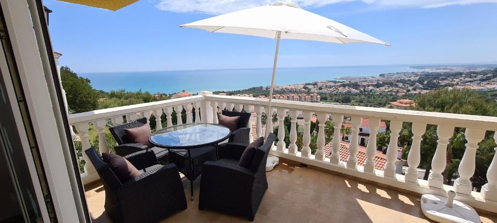 VILLA CON PISCINA PRIVADA Alcoceber ALBERT VILLAS (Spanje ...
