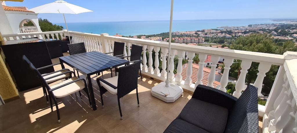 VILLA CON PISCINA PRIVADA Alcoceber ALBERT VILLAS (Spanje ...