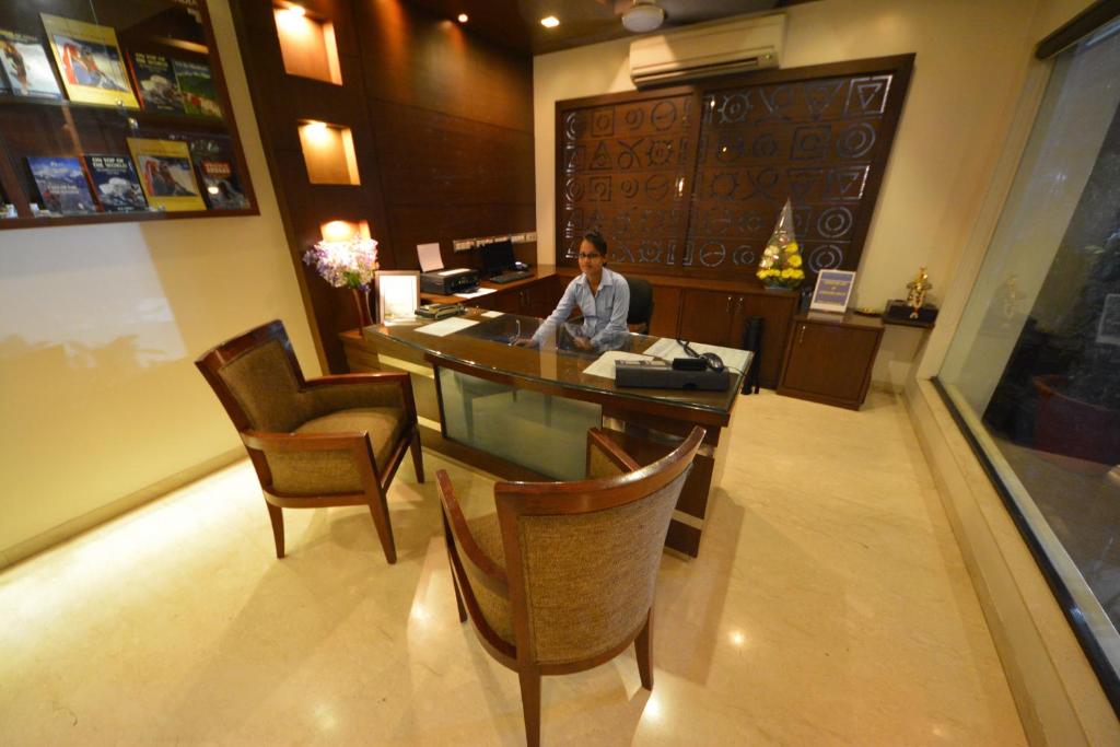 Posezení v ubytování The Legend Inn @Nagpur