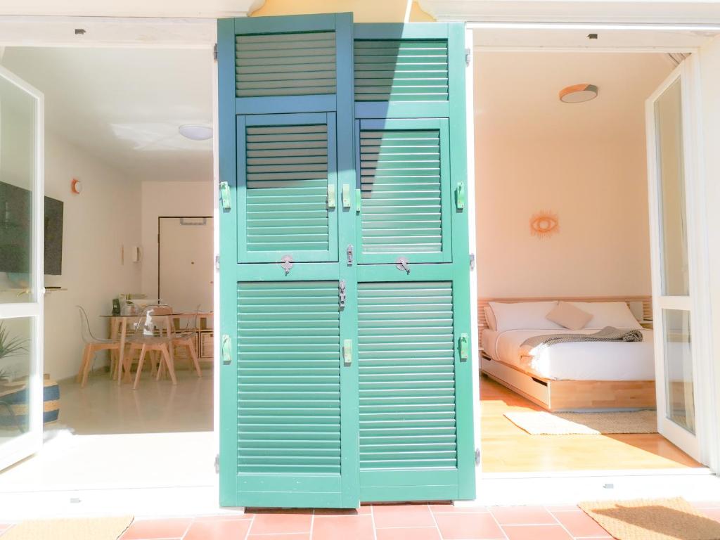 Posteľ alebo postele v izbe v ubytovaní Vicky's homestay Sanremo - C. CITRA 008055-LT-1257