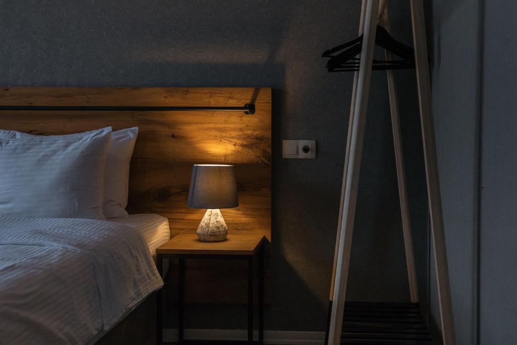 Letto o letti in una camera di Hotel Stancia Kazbegi - City Center