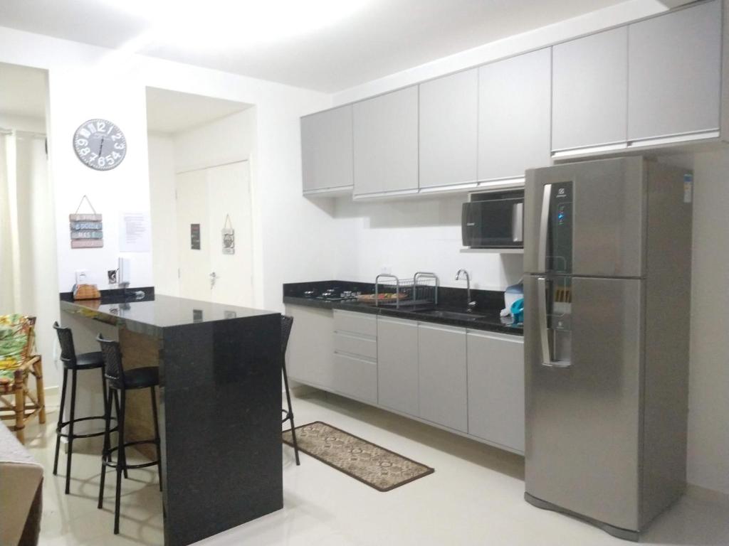  Casa nova 3 Suítes frente a praia de Massaguaçu Caraguatatuba