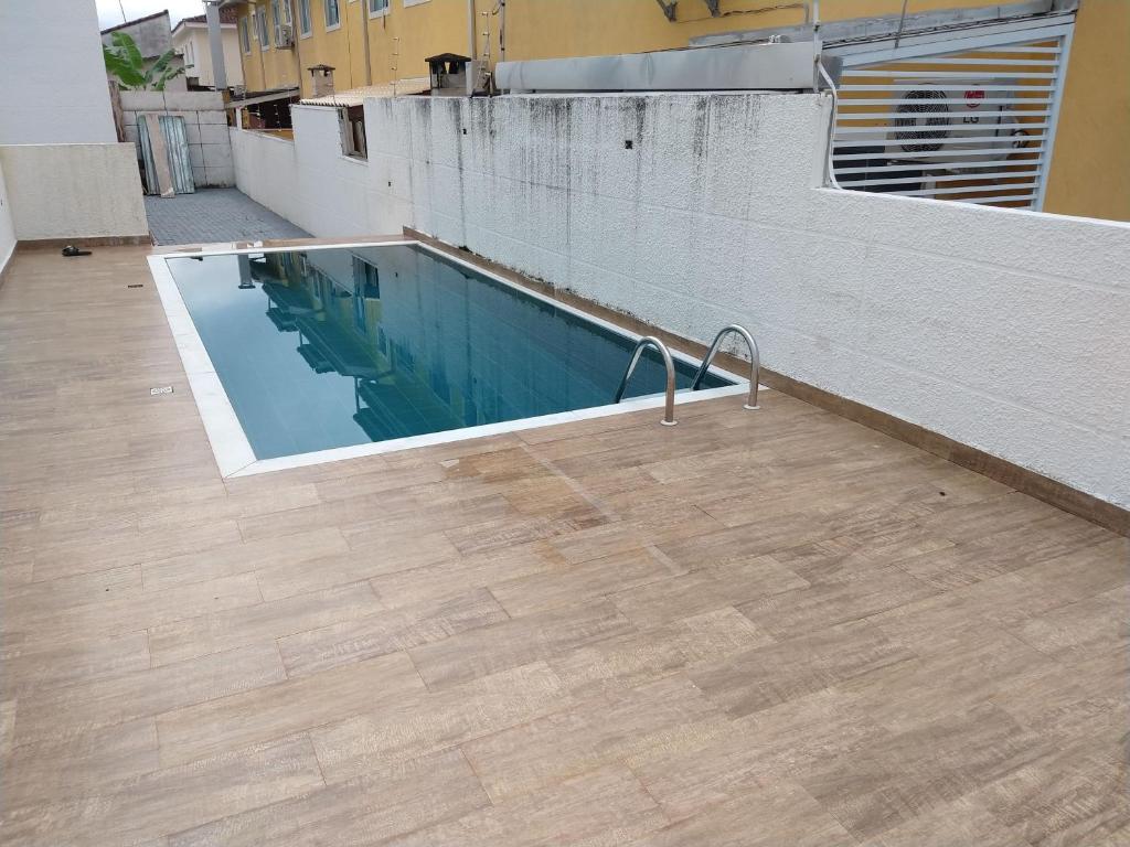  Casa nova 3 Suítes frente a praia de Massaguaçu Caraguatatuba