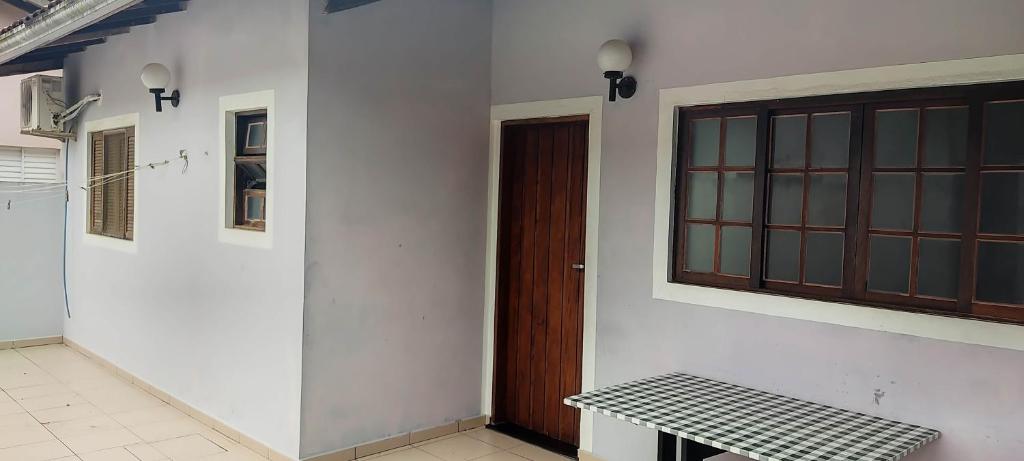  Casa completa 50 metros da praia