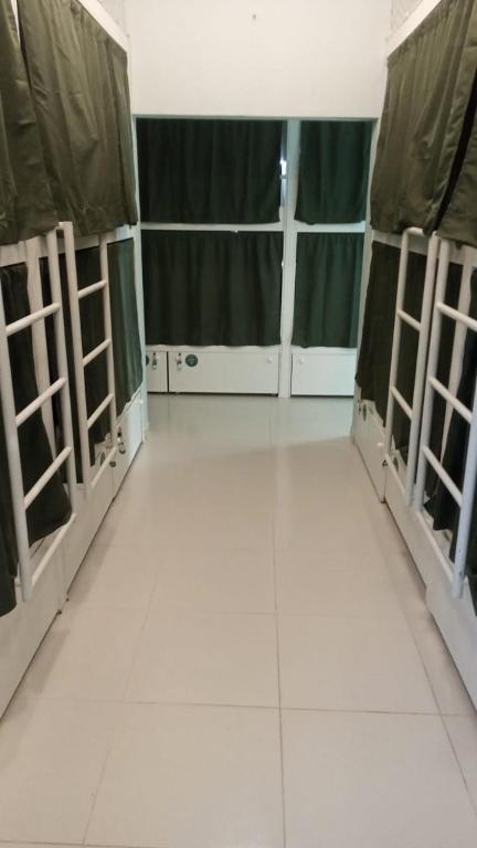  Na Praia Hostel