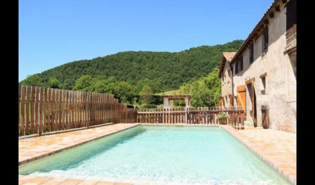 Villa in Sant Privat d'en Bas Sleeps 16 with Pool