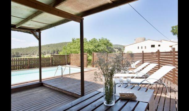 Villa in l'Arbocar De Baix Sleeps 6 with Pool
