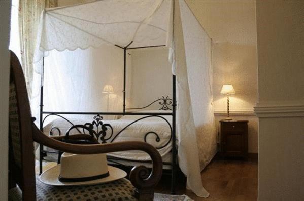 Posezení v ubytování Logis Hotel L'europe