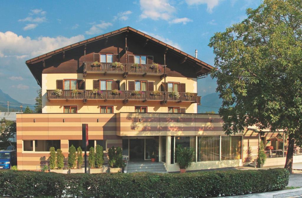 Budova, kde se hotel nachází