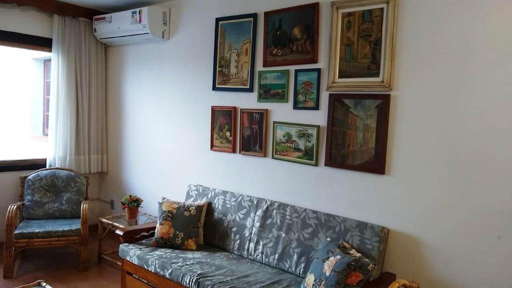 Apartamento a 3 quadras da Rua Coberta  Apartamento a 3 quadras da Rua Coberta