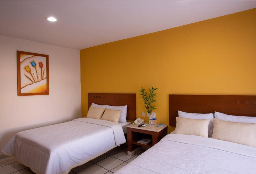 Hotel Arcos Aeropuerto - Dwin Room