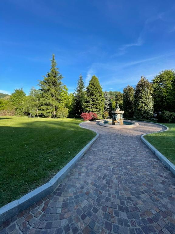 Jardí fora de Parco Hotel Sassi