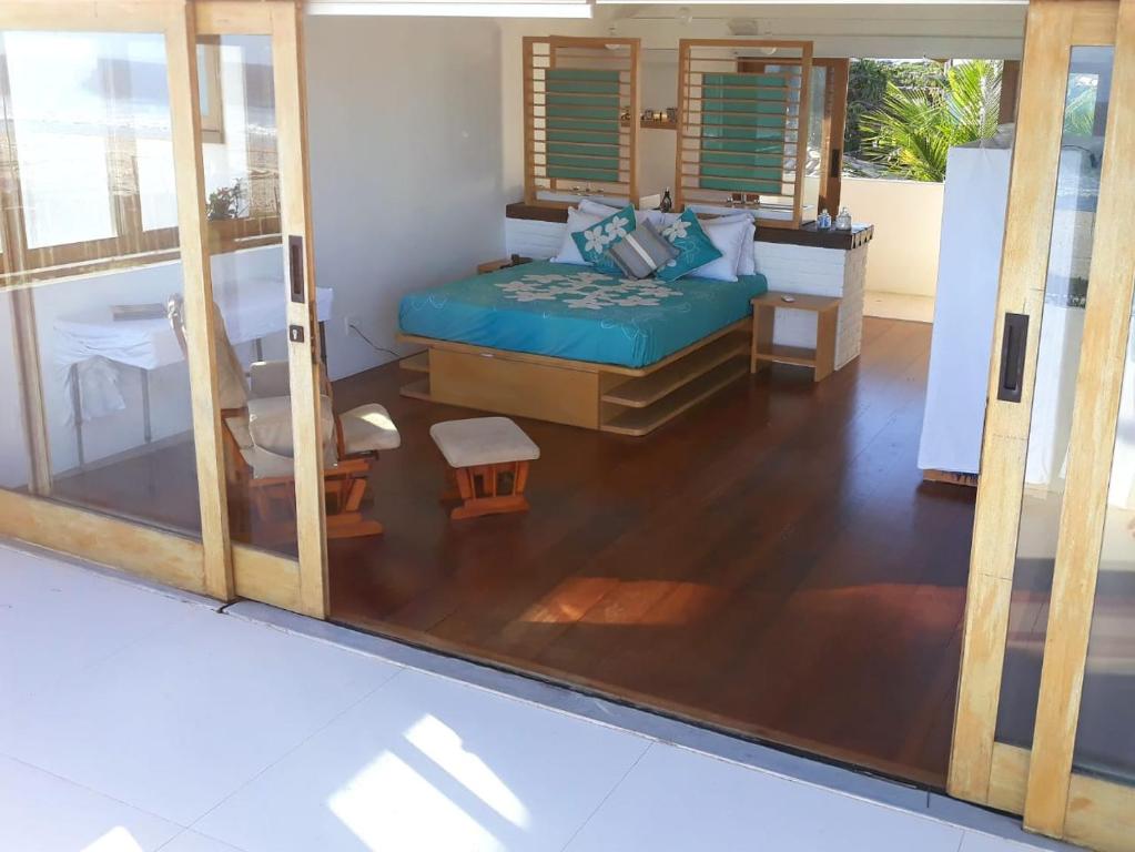  Divino Recanto Casa pé na areia praia de Itaúna