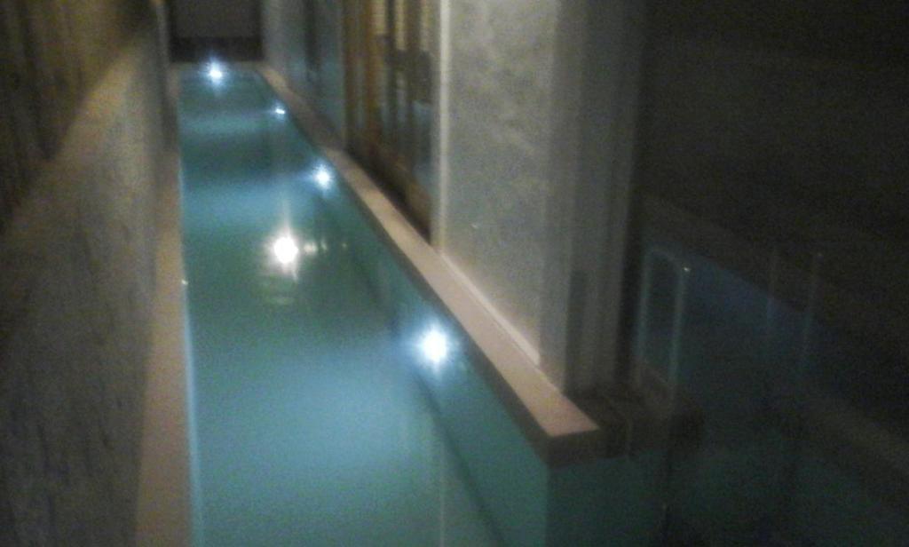  Divino Recanto Casa pé na areia praia de Itaúna