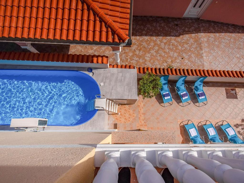 Fotografia z galérie ubytovania Luring Apartment in Dramalj with Swimming Pool v Dramalji