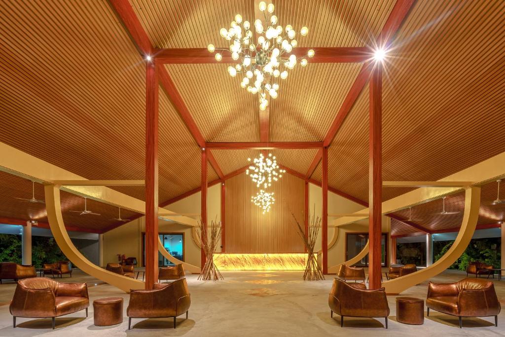 Fotografie z fotogalerie ubytování Rahaa Resort Maldives v destinaci Laamu Atoll