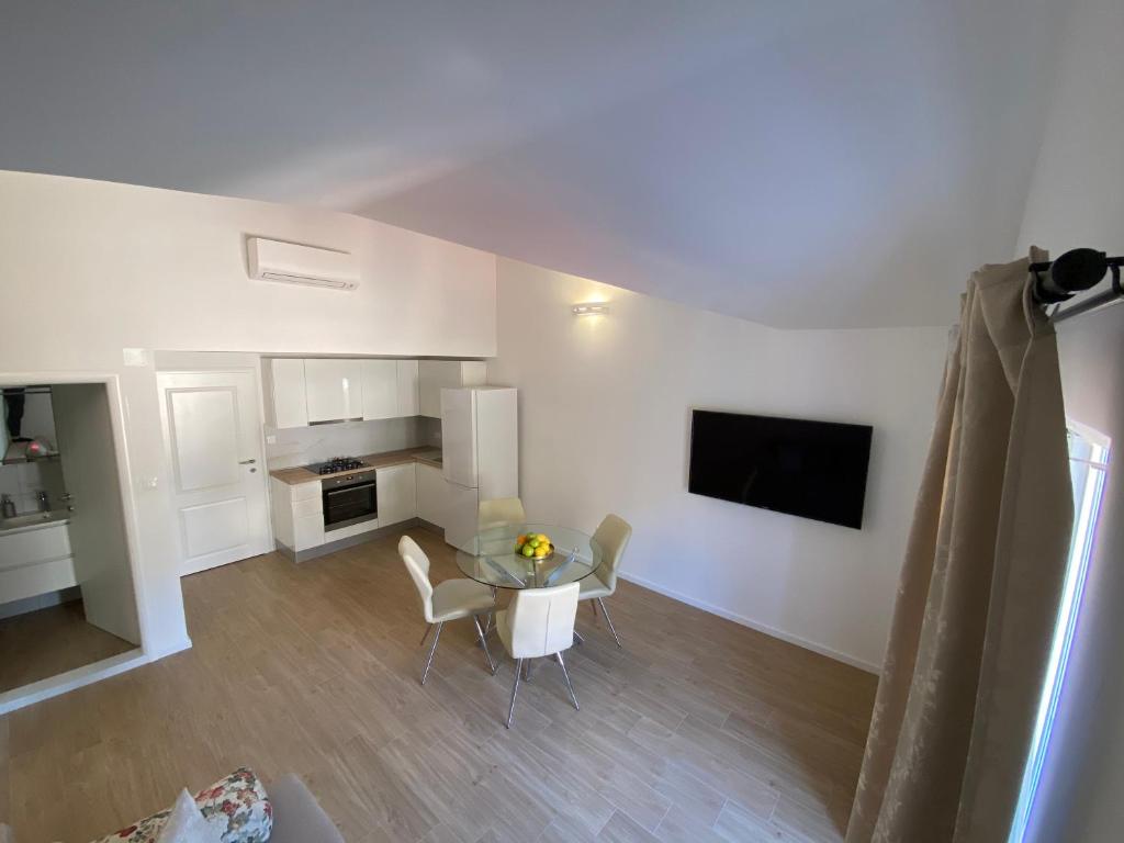 Kuchyň nebo kuchyňský kout v ubytování Apartmani Jolanda