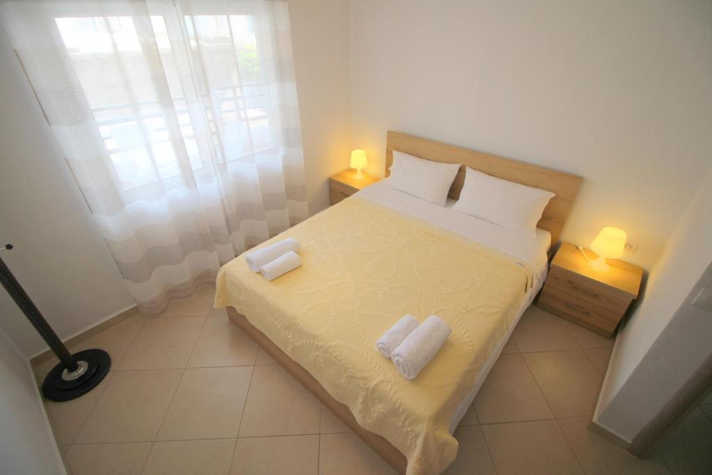 Kosta's Apartment - Image 2