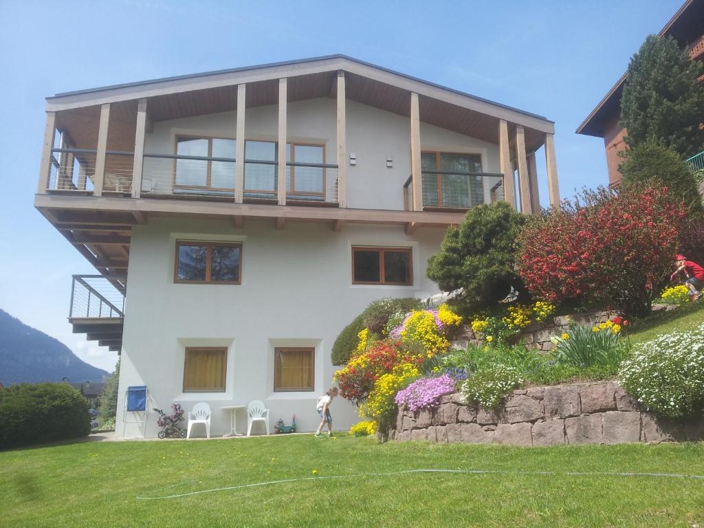Vonkajšia záhrada v ubytovaní Residence Larciunei