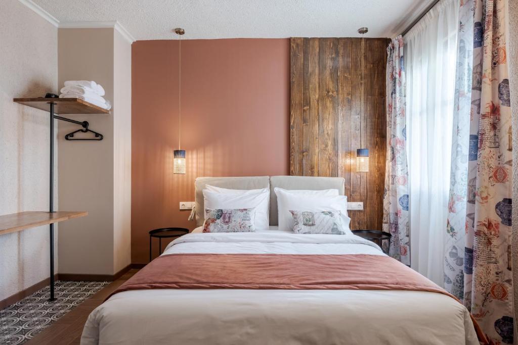 Paeonia Arachova - 1