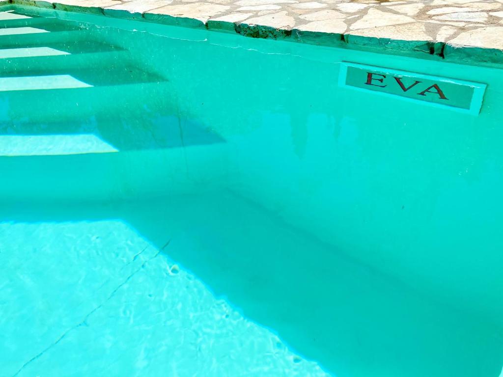 Bazén v ubytovaní Villa Eva Agni with private pool by DadoVillas alebo v jeho blízkosti