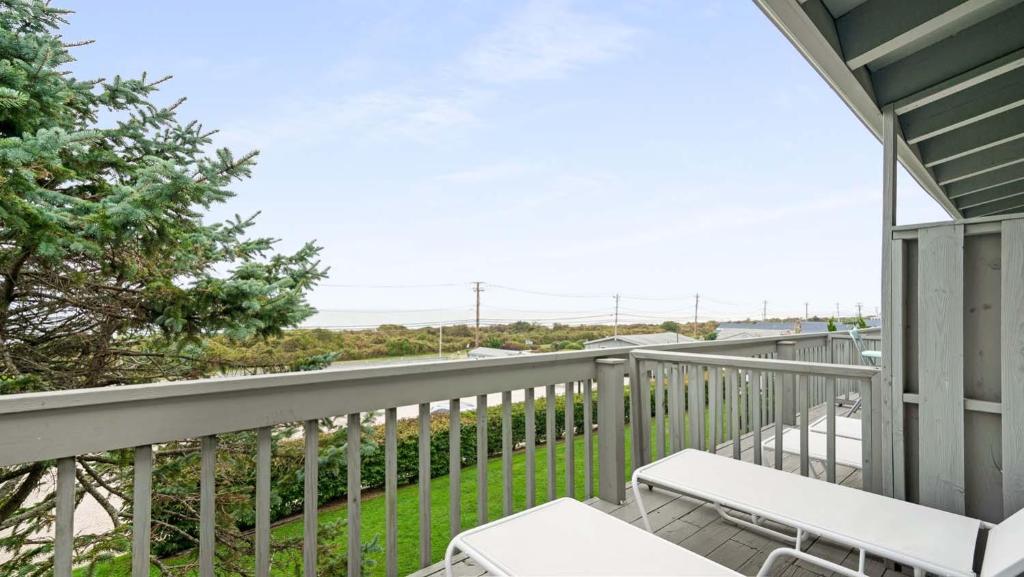 Beach Plum Resort - Studio