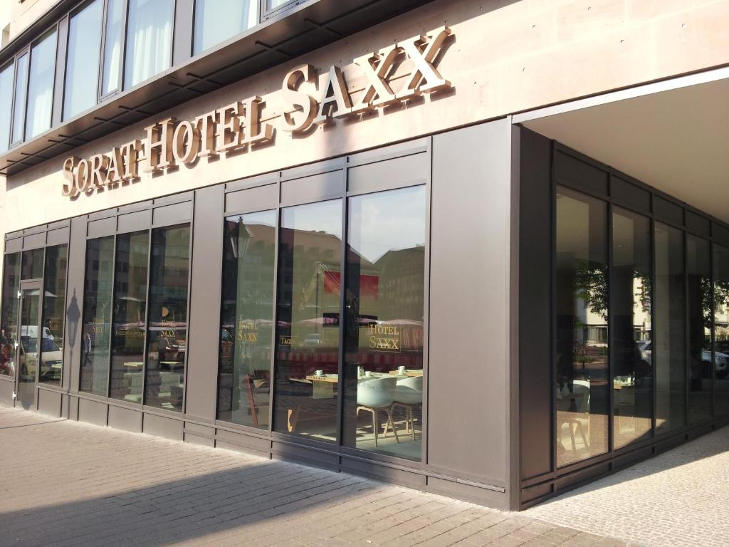Sorat Hotel Saxx Nürnberg - Resim 16