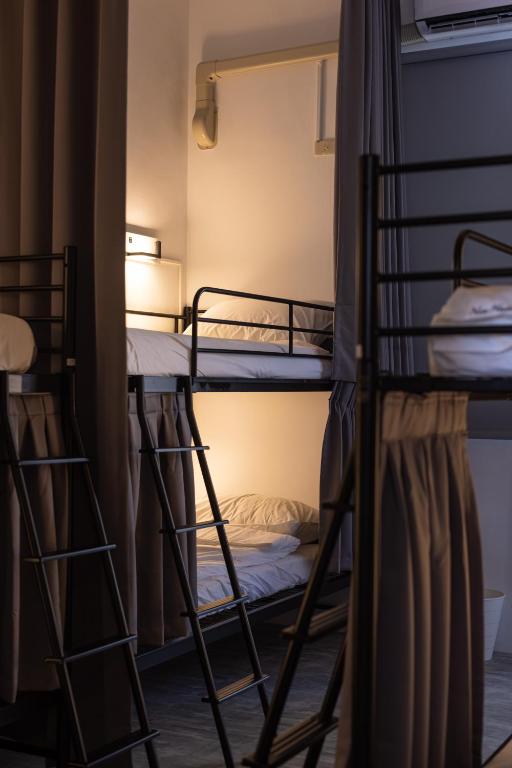 Postel nebo postele na pokoji v ubytování Nice Hostel