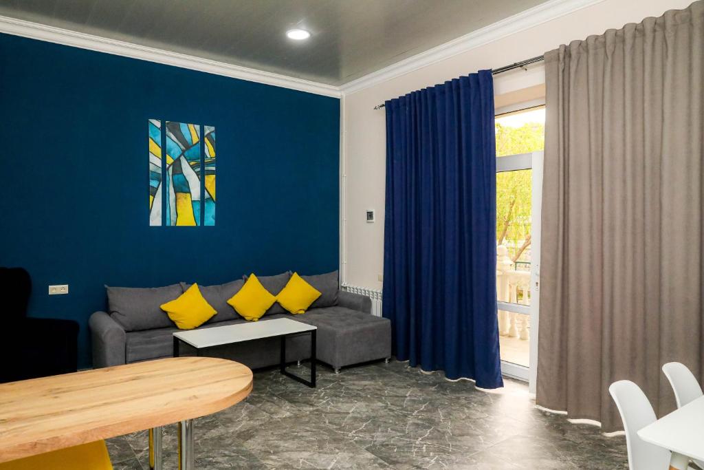 Fotografie z fotogalerie ubytování GetAp Resort Arzni v destinaci Arzni