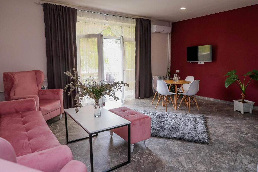 Fotografie z fotogalerie ubytování GetAp Resort Arzni v destinaci Arzni