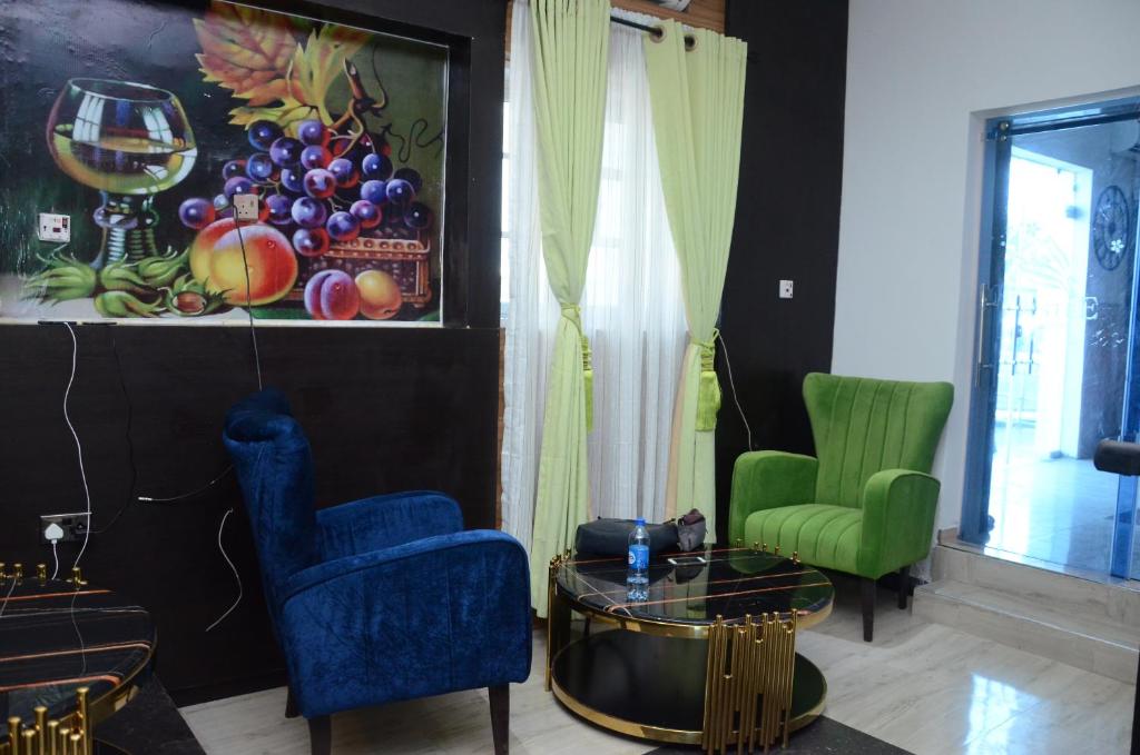 Fotografie z fotogalerie ubytování ESTEE HOTEL v destinaci Eluju