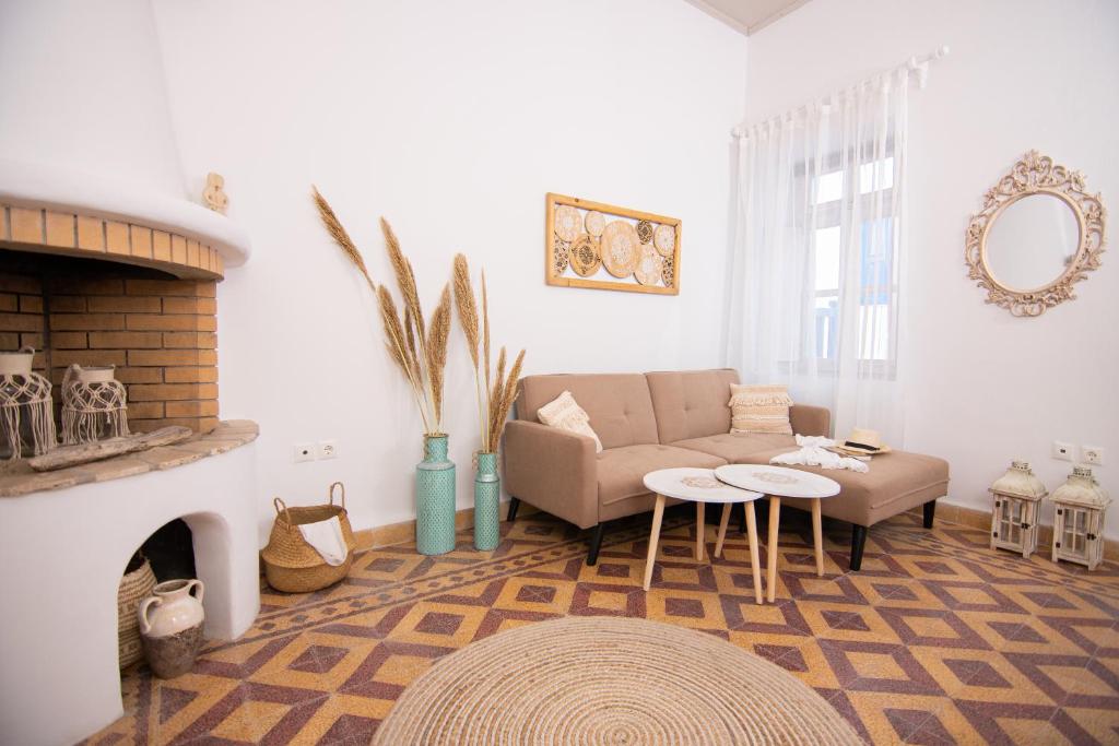 Whitelist Maisonette I and II in Mykonos Town - One-Bedroom Apartment