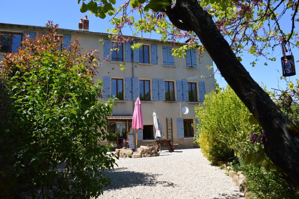 Budova, kde se bed and breakfast nachází