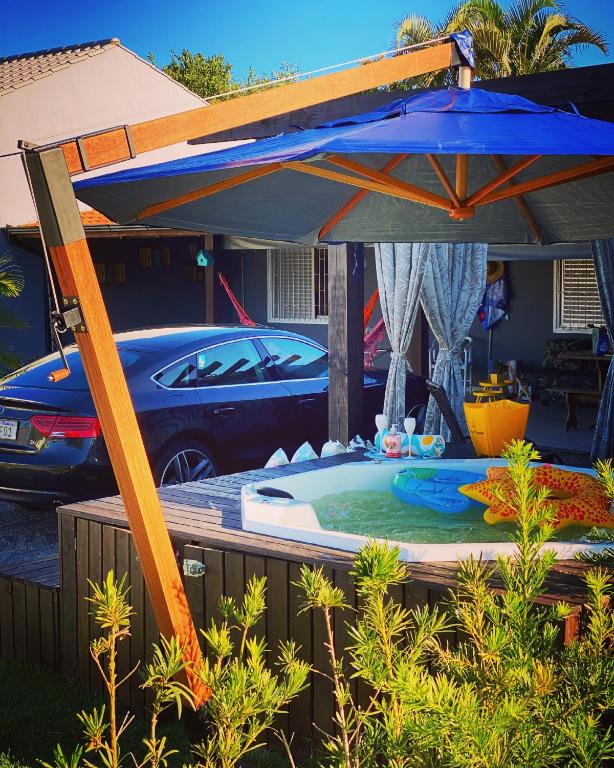  Pinheira Beach House com Jacuzzi