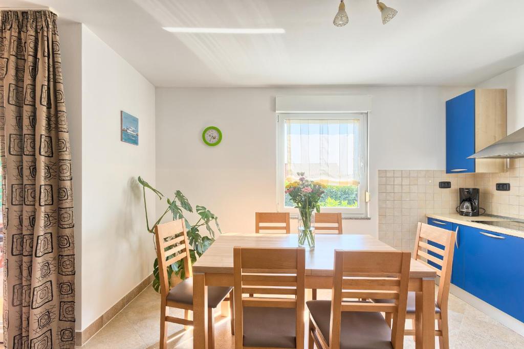 Kuchyň nebo kuchyňský kout v ubytování Holiday house Daniela