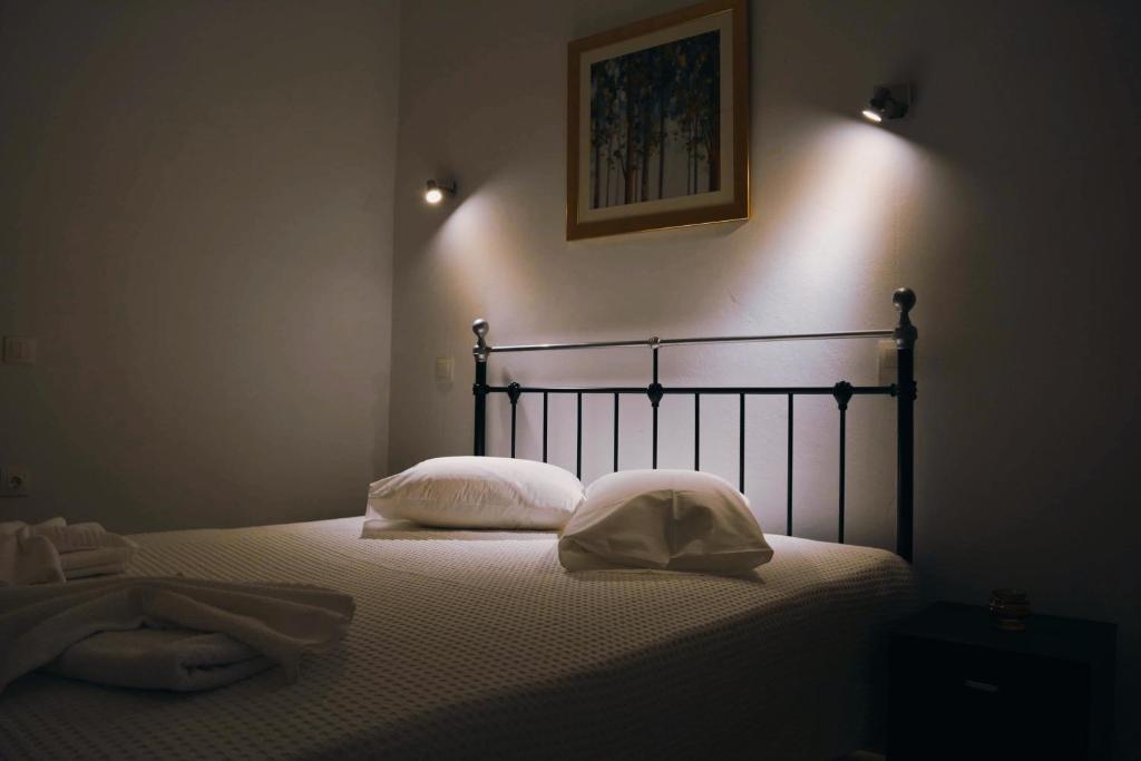 Postel nebo postele na pokoji v ubytování Anthemis Apartment