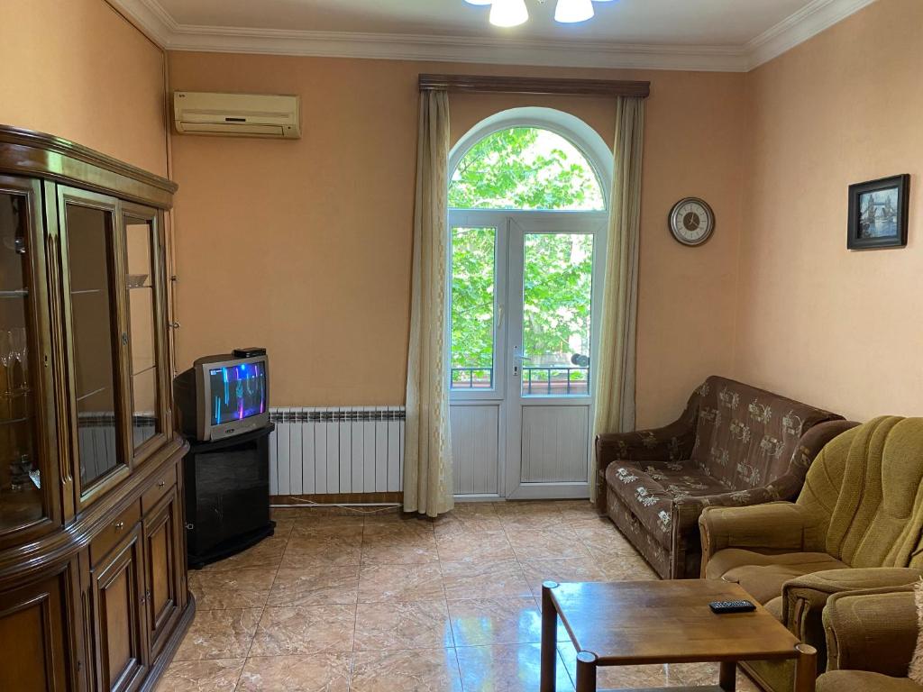 Agora Arcs Apartment
