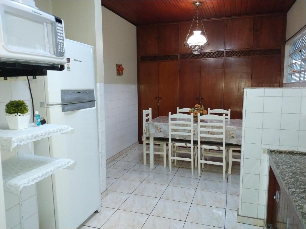  Casa com lareira e 3 quartos de casal em Campos do Jordão