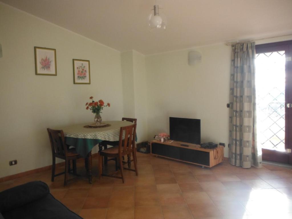 Alloggio Turistico Ciliegi in Fiore - Apartamento De Dos Dormitorios