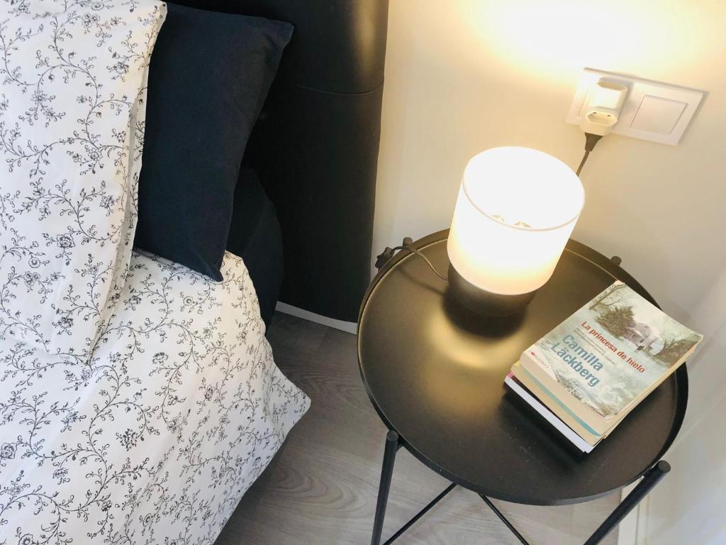 Posedenie v ubytovaní Apartamento a 50 metros de la playa malagueta con vistas al mar