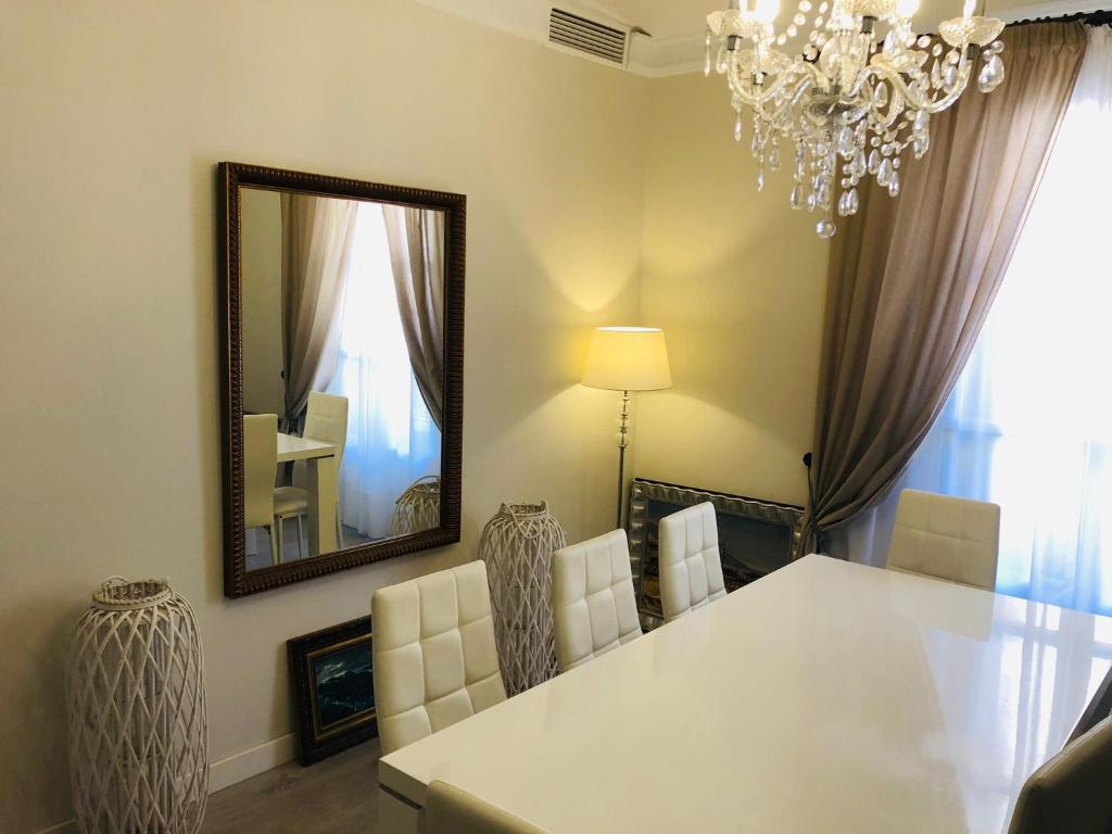 Fotografia z galérie ubytovania Apartamento a 50 metros de la playa malagueta con vistas al mar v destinácii Málaga