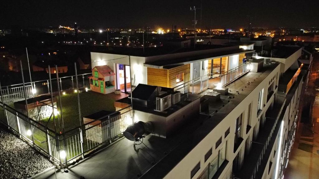 Budova, kde se aparthotel nachází